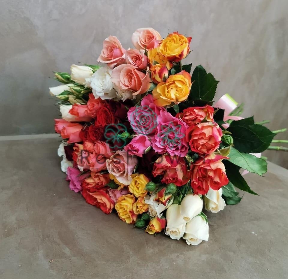 Букет цветов из: Розы в Каменске-Шахтинском