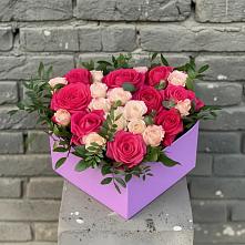 Цветочная композиция из Розы в коробке в Каменске-Шахтинском