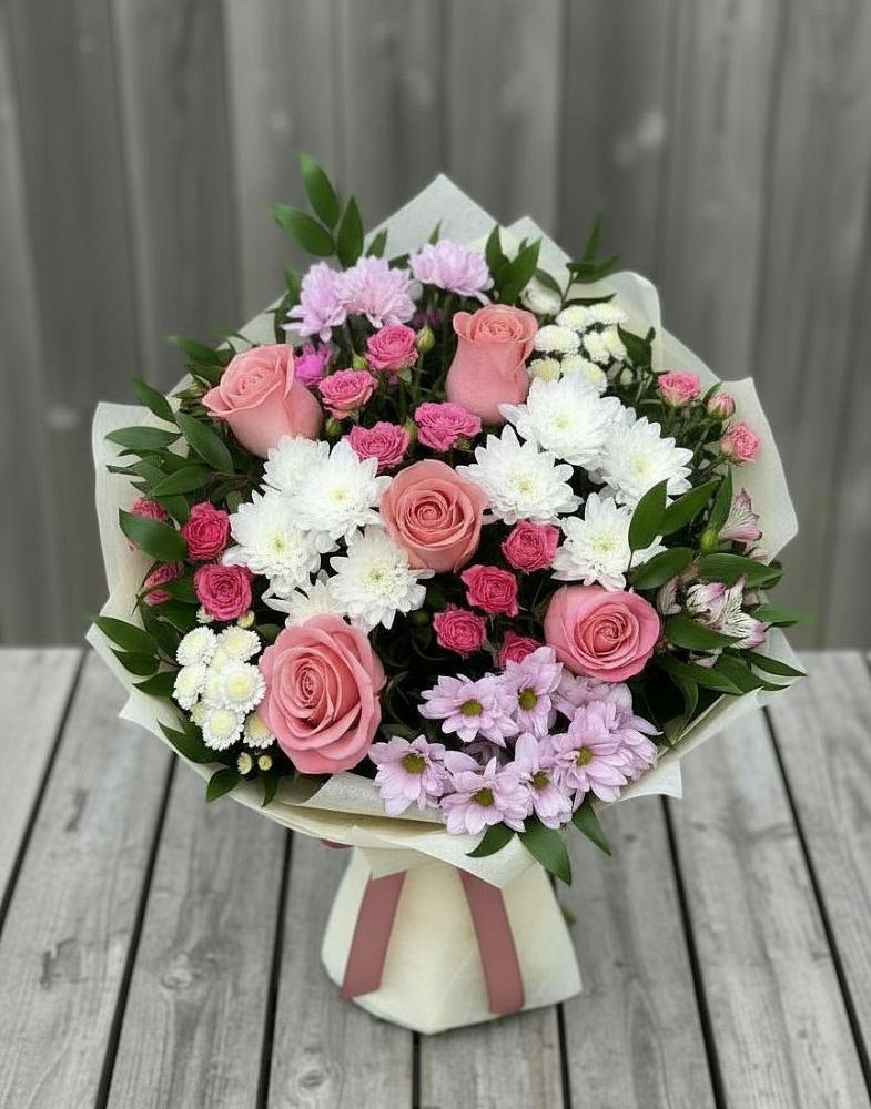 Букет цветов из: Альстромерии, Гвоздики, Розы и Хризантемы в Каменске-Шахтинском