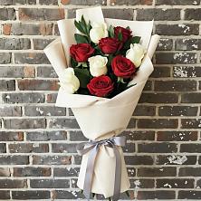 Букет цветов из:  Розы в Каменске-Шахтинском
