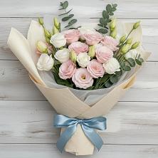 Букет цветов из:  Лизиантусы в Каменске-Шахтинском