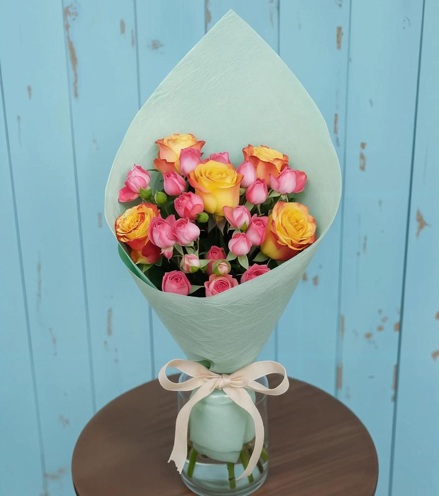 Букет цветов из: Розы в Каменске-Шахтинском