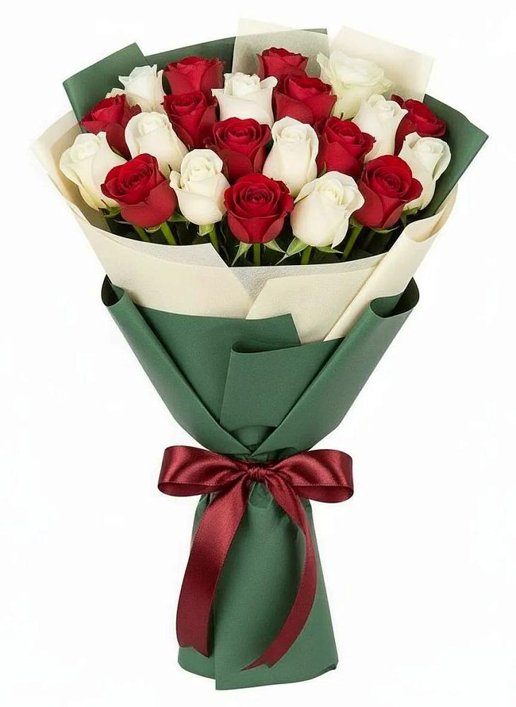 Букет Микс из красных и белых роз в Каменске-Шахтинском