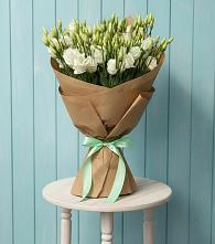 Букет цветов из:  Лизиантусы в Каменске-Шахтинском