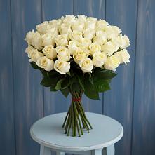 Букет 51 Белая роза Эдлесс Лав в Каменске-Шахтинском
