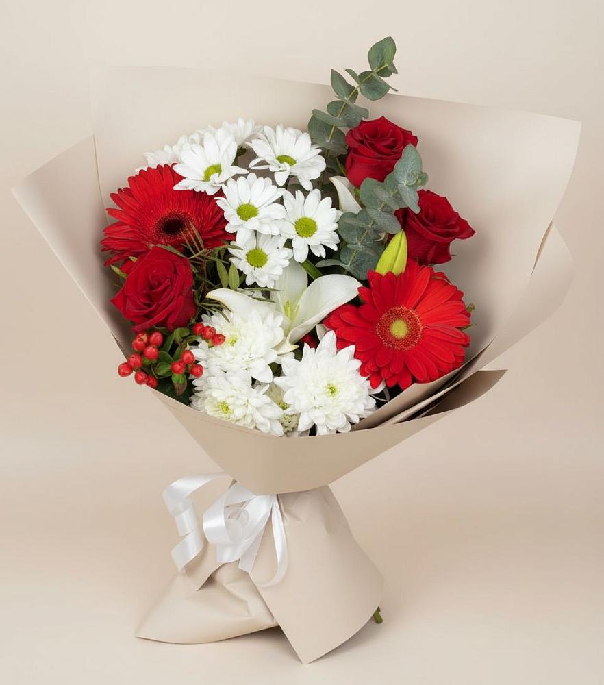 Букет цветов из: Розы, Хризантемы, Герберы и Лилии в Каменске-Шахтинском