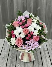 Букет цветов из:  Альстромерии, Гвоздики, Розы и Хризантемы #REPLACE_PRED# Каменске-Шахтинском