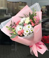 Букет цветов из:  Розы, Лизиантусы и Хризантемы в Каменске-Шахтинском