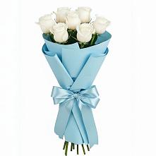 Букет 7 белых роз Проуд в Каменске-Шахтинском