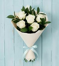 Букет цветов из:  Розы в Каменске-Шахтинском