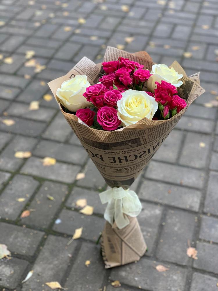 Букет цветов из: Розы в Каменске-Шахтинском