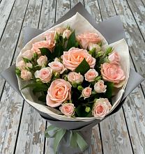 Букет цветов из:  Розы в Каменске-Шахтинском