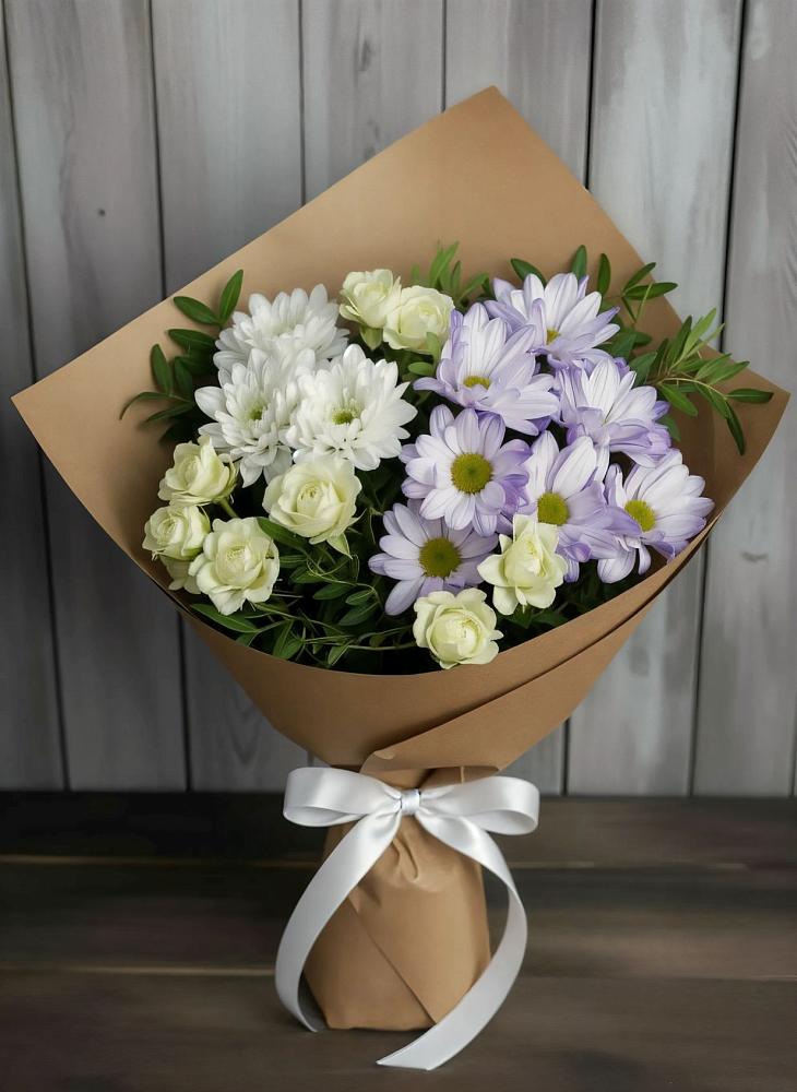 Букет цветов из: Хризантемы и Розы в Каменске-Шахтинском