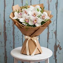 Букет цветов из:  Орхидеи и Розы #REPLACE_PRED# Каменске-Шахтинском