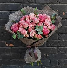 Букет цветов из:  Розы в Каменске-Шахтинском